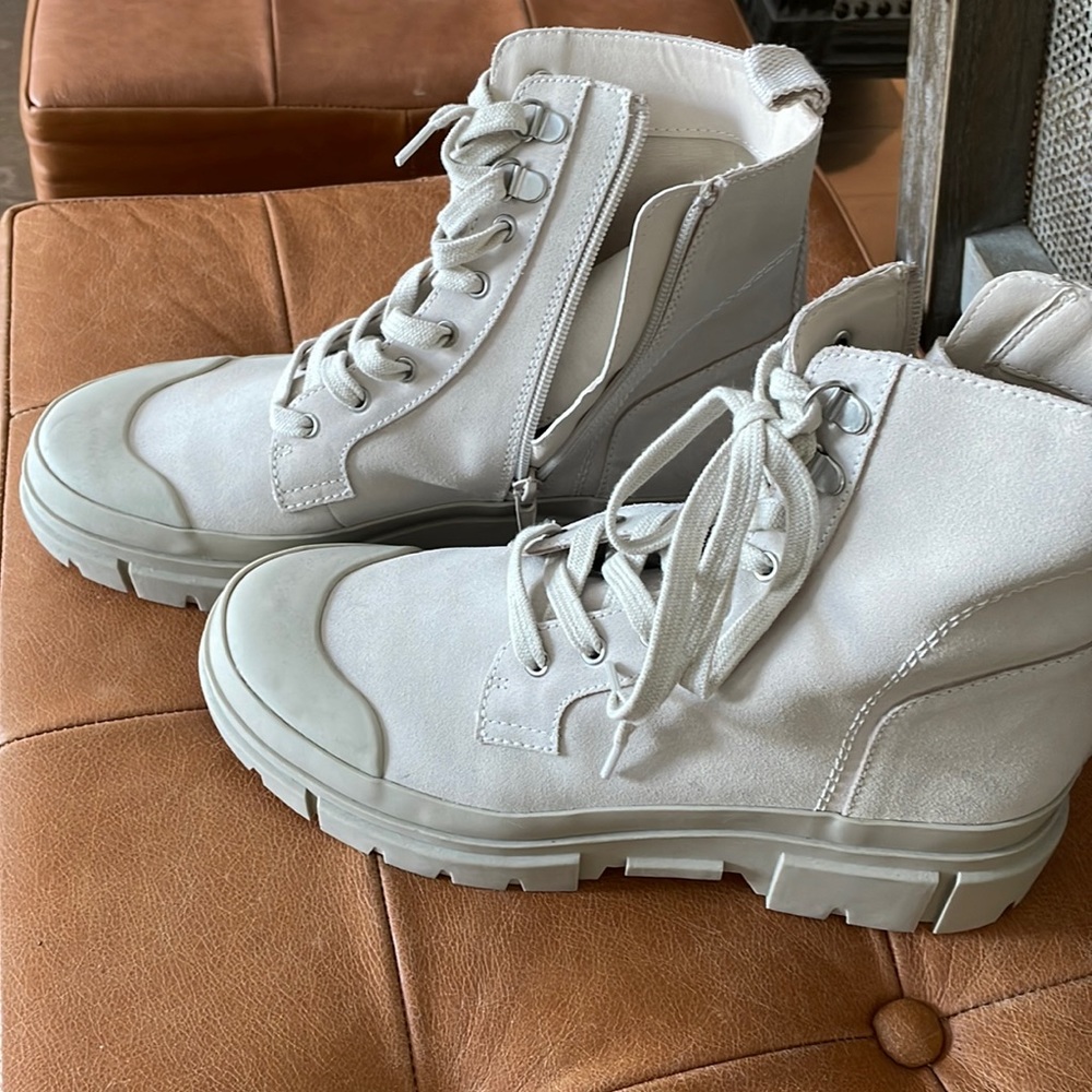 Treasure and Bond combat boot - NWOT SIZE 8.5
